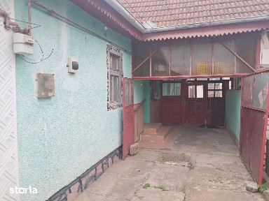 Casa de vanzare zona Calea Surii Mici
