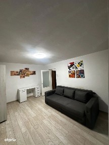 Apartament cu 1 camera decomandat, 38 mp, zona Garii