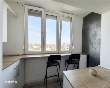 Garsoniera de vanzare,enovata, balcon inchis -zona Siretului, Sibiu