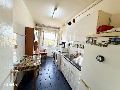 Ap. 3 camere, balcon - 69 mp utili, decoamndat - Vasile Aaron