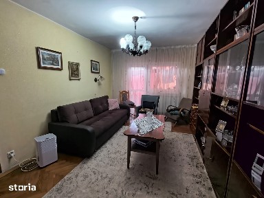 DELFINARIU 3 CAMERE 70 MP PRET 165000 EURO