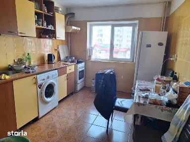 Apartament 3 camere Zona Euromaterna