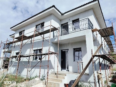 DUPLEX SPATIOS - 5 CAMERE - FINISAJE LA CERERE