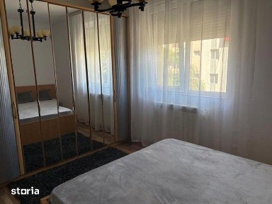 Apartament 3 camere, 90 mp | Zona Lipovei | Etaj 1 | Parcare inclusă