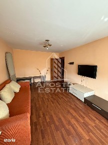 Apartament 3 camere,centrală proprie în zona Soarelui.