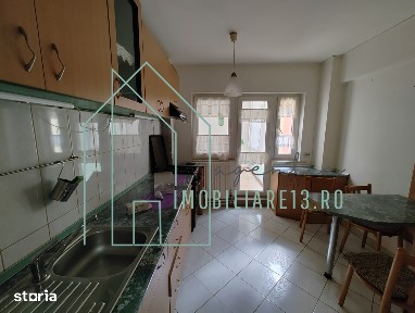 Apartament 3 camere de inchiriat Etaj 2, Aleea Parc in spate la Petrom