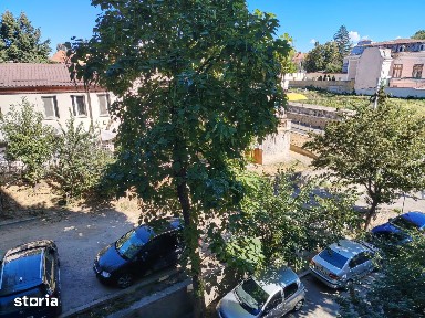 Apartament, 82 m²