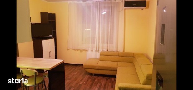 Inchiriere apartament 3 camere Decebal