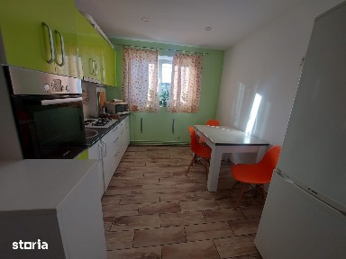 Vanzare apartament 2 camere, zona micro 11 Targoviste