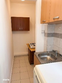 82 mp, DEMISOL 2 GARSONIERE SEPARATE, zona Petrom, Baciu