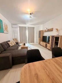 Apt 2 camere (nou) prima inchiriere / 2 locuri parcare subteran/ Preciziei Pacii