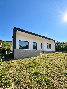 Casa moderna parter 115 mp Corunca