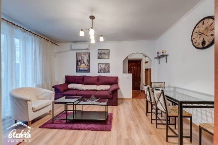 PIATA UNIRII - HANUL LUI MANUC 2 CAMERE MOBILATE SI UTILATE MODERN