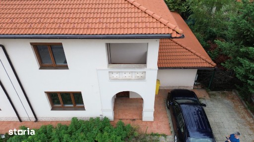 Casa 3 camere de vanzare in Curtea Domneasca