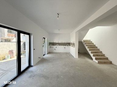 Vila 5 camere Tunari langa Cosmopolis