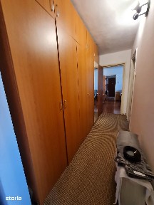 Apartament de 3 camere zona ASTRA,str Barbu Lautaru