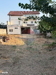 Proprietate mixtă - 1.109 mp teren + clădire 512 mp P+1+M, Toamnei