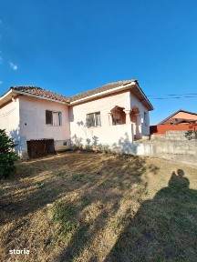 Casa de vanzare cu teren generos de 1.686 mp, Comuna Calarasi, Dolj