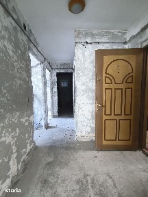 Apartament 3 camere dec. zona Anda, etaj 1, gaze, Profi/Kaufland.