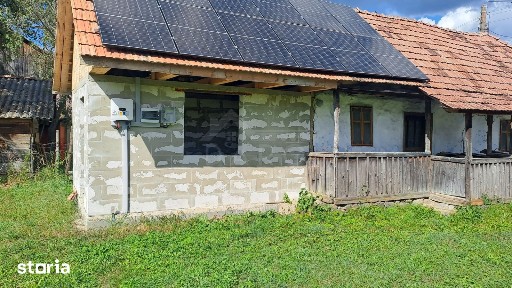 casă de vanzare în Chiheru de Sus