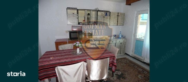 Inchiriere vila Agigea, 8 camere, 2 bucatarii per etaj, 5 bai, pretul