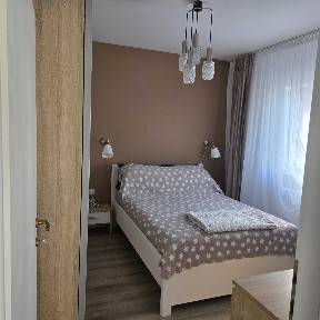 Apartament 3 camere Calea Cisnadiei