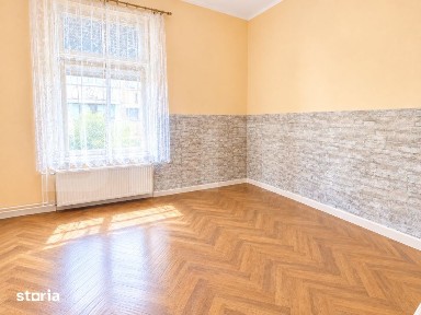 Apartament cu 2 camere, piata Sfantul Gheorghe