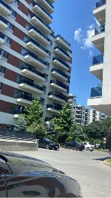 Propretar inchiriez ap 3 camere 4 city, langa Pipera Plaza, parcare inclusa