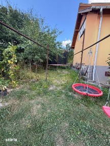 Casa de vanzare in Sisesti