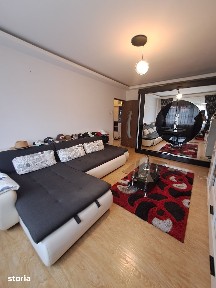 Ofer spre închiriere apartament cu 2 camere,etaj 1,mobilat