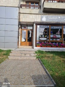Chirie garsoniera, vedere la bulevard, mobilata si utilata