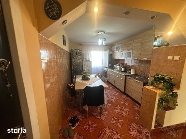 Apartament 3 camere, 65,60 mp, zona Bailesti