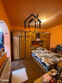 Apartament 2 camere semidecomandat, Et. 1/4 - Craiovița, zona Racheta