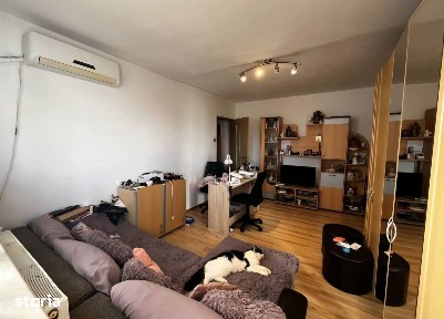 Apartament 3 camere,Craiovița Nouă,centrală proprie,mobilat și utilat