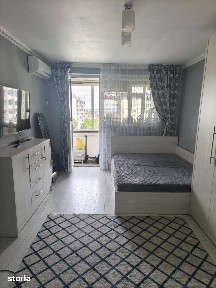 Apartament 3 camere - Decomandat - Renovat