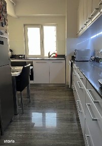 Apartament spatios cu 4 camere | 80 mp + 2 balcoane | 2 bai | Calea Ma