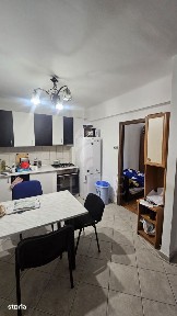 Apartament 2 camere în zona HOREA