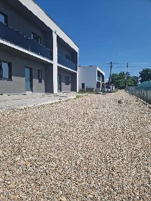 Case duplex de vanzare