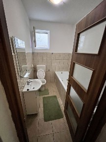 Inchiriez garsoniera zona spitalul judetean