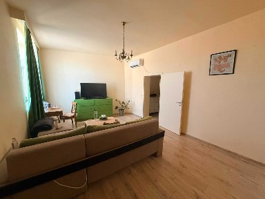 Proprietar inchiriez apartament 3 camere Traian 100mp