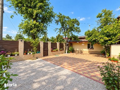Casa individuala | Pe Colt | Teren 340 mp | 2 corpuri | Voluntari
