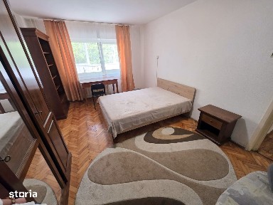 3 camere, decomandate, mobilat, in Gheorgheni, pe strada Aurel Suciu