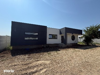 Casă individuală pe parter - 4 camere Comision 0