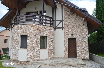 Vila de vacanta,trei camere const 2026-priveliste de vis