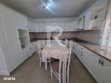 Casă 3 corpuri de vânzare | Teren 1060 mp | Cristur | Hunedoara