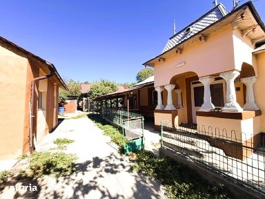 Gospodarie In Teslui | Teren 2700 mp | Casa+anexe