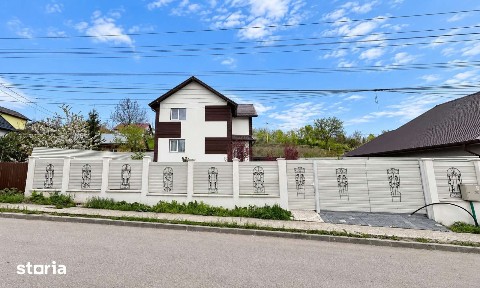Vilă Valea Lupului, 169 mp utili, 720 mp teren, 5 camere, mobilată