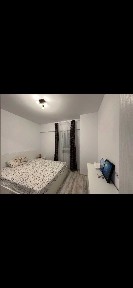 Inchiriez ap 2 camere, zona : in spate la Kaufland Pacurari