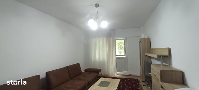 Apartament 2 camere piata centrala / m-uri craiova