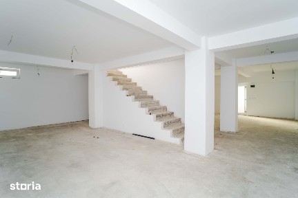Casă / Vilă NOUĂ 7 camere, 290 mp, 450 mp teren - Valea Lupului